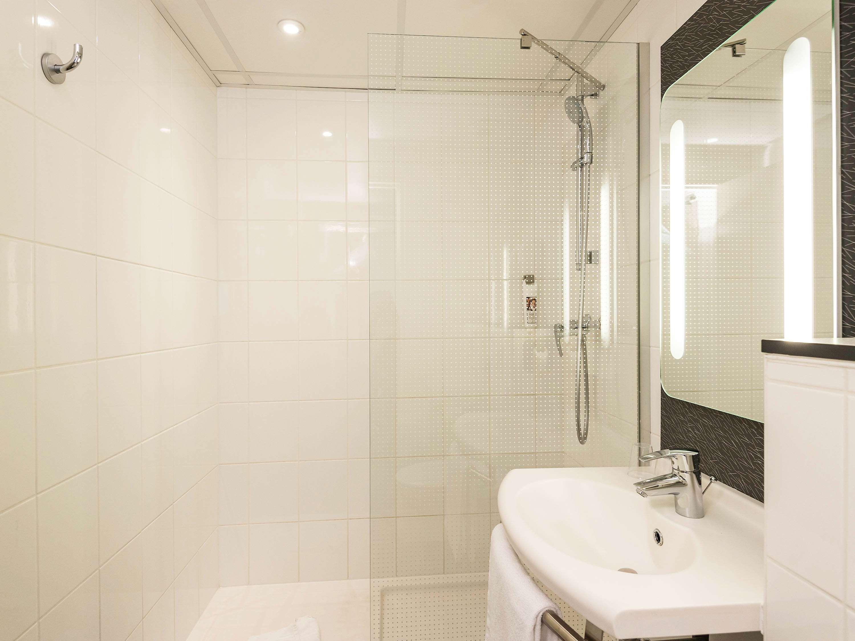 Ibis Paris Vaugirard Porte De Versailles Экстерьер фото